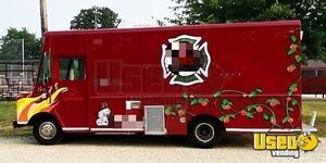 1982 Kitchen Food Truck All-purpose Food Truck Iowa Gas Engine for Sale
