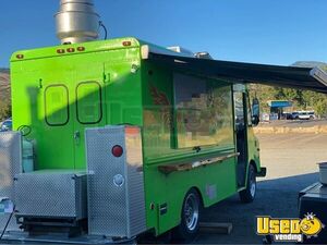 1982 Kurbmaster Kitchen Food Truck All-purpose Food Truck Exterior Customer Counter Oregon Gas Engine for Sale