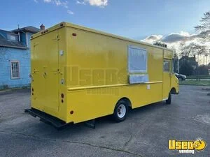 1982 P-series All-purpose Food Truck Chargrill Ohio Gas Engine for Sale