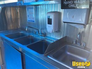 1982 P-series Taco Food Truck Prep Station Cooler California Gas Engine for Sale