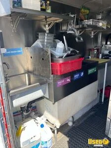1982 P30 All-purpose Food Truck Hot Water Heater California Gas Engine for Sale