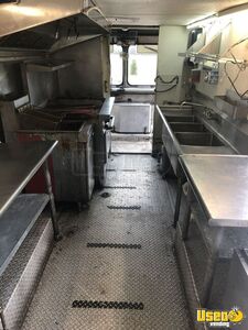 1982 P30 Kitchen Food Truck All-purpose Food Truck Shore Power Cord South Carolina Gas Engine for Sale