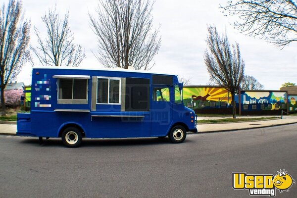 1982 P30 Step Van All-purpose Food Truck All-purpose Food Truck Insulated Walls Rhode Island Gas Engine for Sale