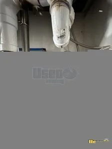1982 P30 Step Van All-purpose Food Truck Interior Lighting Indiana Diesel Engine for Sale