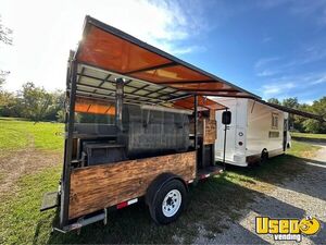 1982 P30 Step Van Barbecue Food Truck Removable Trailer Hitch Indiana Diesel Engine for Sale