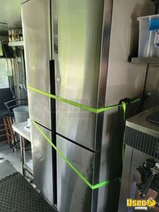 1982 P30 Step Van Kitchen Food Truck All-purpose Food Truck Awning Tennessee Diesel Engine for Sale