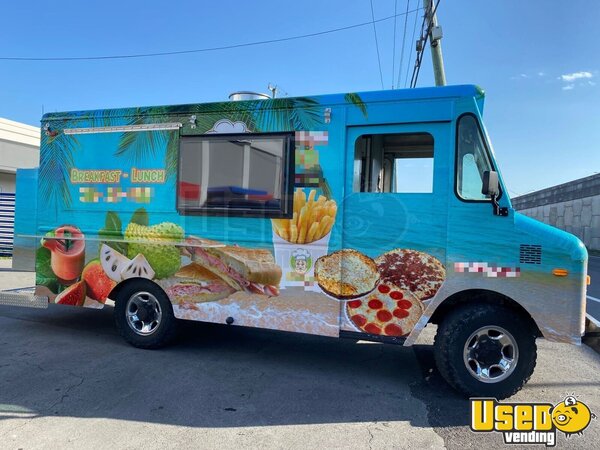 1982 P30 Step Van Kitchen Food Truck All-purpose Food Truck Florida Gas Engine for Sale