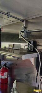1982 P30 Step Van Kitchen Food Truck All-purpose Food Truck Hand-washing Sink Massachusetts Gas Engine for Sale