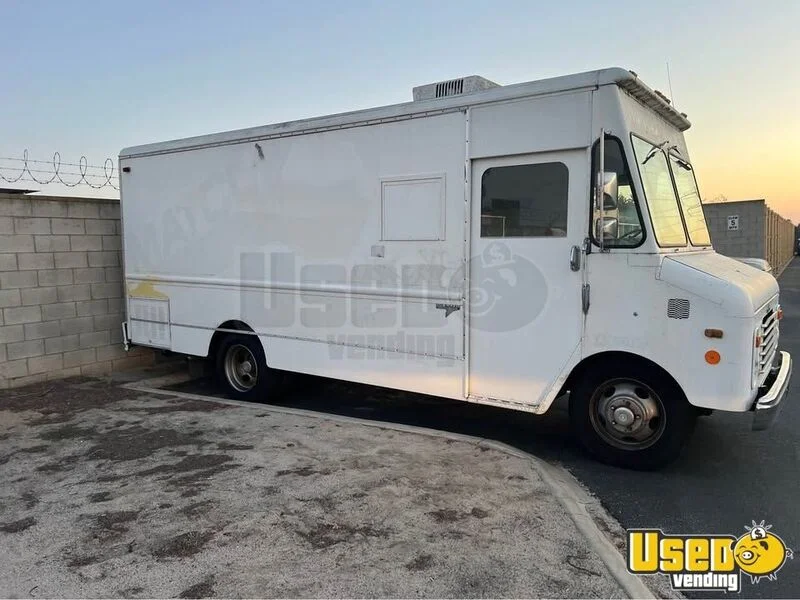 1982 P30 Stepvan California for Sale