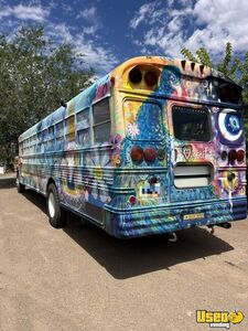 1982 S1800 Coffee & Beverage Truck Cabinets Nevada Diesel Engine for Sale