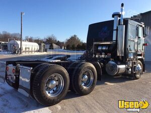 1983 Cruiseliner Mack Semi Truck Washington for Sale