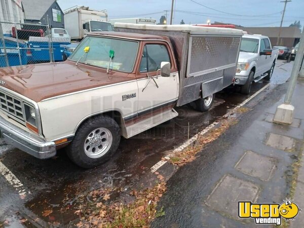 1983 D150 Lunch Serving Food Truck Lunch Serving Food Truck Oregon for Sale