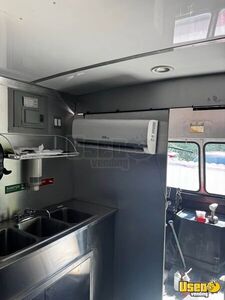 1983 Food Truck All-purpose Food Truck Prep Station Cooler Florida Gas Engine for Sale