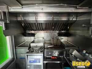 1983 Grumman Kitchen Food Truck All-purpose Food Truck Insulated Walls Oregon Gas Engine for Sale