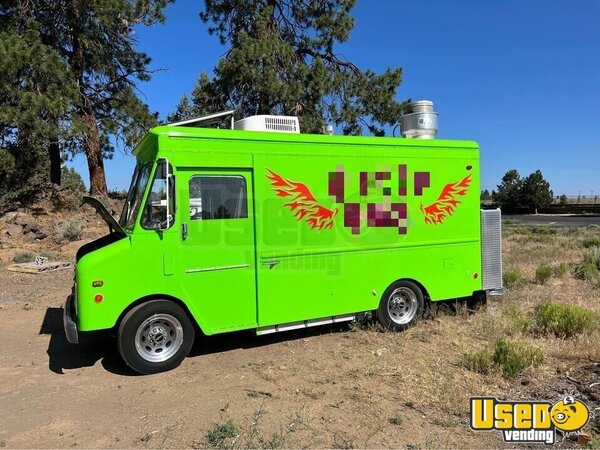 1983 Grumman Kitchen Food Truck All-purpose Food Truck Oregon Gas Engine for Sale