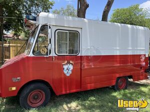 1983 P20 All-purpose Food Truck All-purpose Food Truck Concession Window Texas Gas Engine for Sale