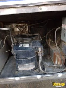 1983 P30 All-purpose Food Truck All-purpose Food Truck Breaker Panel Idaho Gas Engine for Sale