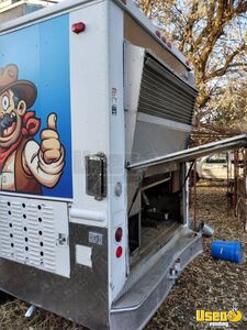 1983 P30 All-purpose Food Truck All-purpose Food Truck Warming Cabinet Idaho Gas Engine for Sale