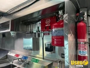 1983 P30 All-purpose Food Truck Chargrill California Gas Engine for Sale