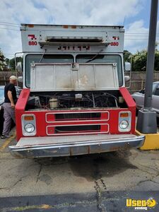 1983 P30 All-purpose Food Truck Concession Window Georgia Gas Engine for Sale