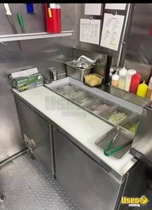 1983 P30 All-purpose Food Truck Deep Freezer Florida Diesel Engine for Sale