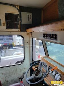 1983 P30 All-purpose Food Truck Microwave Georgia Gas Engine for Sale