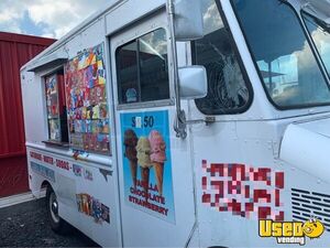 1983 P30 Ice Cream Truck Ice Cream Truck New York Gas Engine for Sale