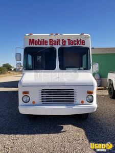 1983 P30 Other Mobile Business Diamond Plated Aluminum Flooring Arizona Diesel Engine for Sale