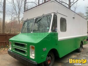 1983 P30 Step Van All-purpose Food Truck Stainless Steel Wall Covers North Carolina Gas Engine for Sale