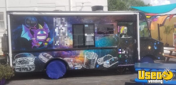 1983 P30 Step Van Kitchen Food Truck All-purpose Food Truck Florida Gas Engine for Sale