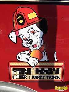 1984 1500pt 30' Party/gaming Truck Party / Gaming Trailer Additional 2 North Carolina Diesel Engine for Sale