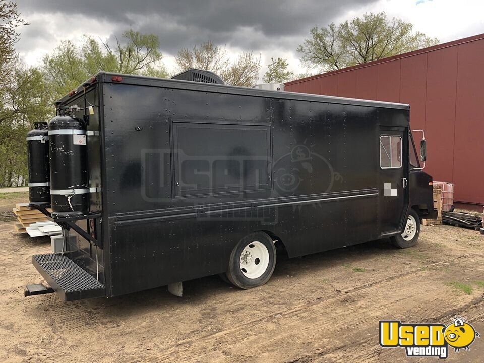 Used Black Chevrolet Diesel Step Van Mutli Use Food Truck For Sale In Wisconsin