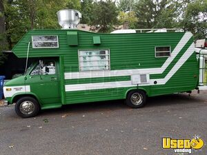 1984 Chevy P30 All-purpose Food Truck Work Table Connecticut Gas Engine for Sale