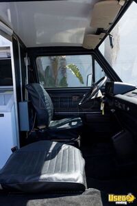 1984 Coffee & Beverage Truck Exterior Customer Counter California Gas Engine for Sale