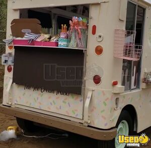 1984 Fj8c Ice Cream Truck Interior Lighting California Gas Engine for Sale