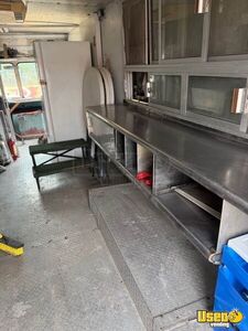 1984 Food Truck All-purpose Food Truck Diamond Plated Aluminum Flooring Texas Gas Engine for Sale