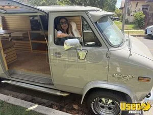 1984 G30 Van Mobile Boutique Spare Tire California Gas Engine for Sale