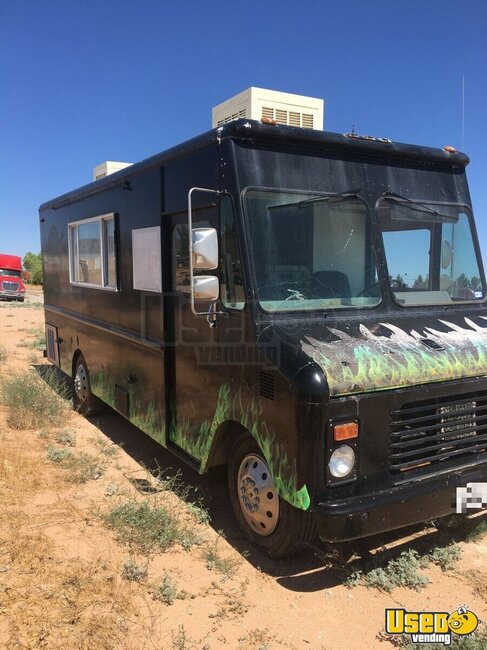 1984 Grumman Step Van Kitchen Food Truck All-purpose Food Truck Texas Gas Engine for Sale