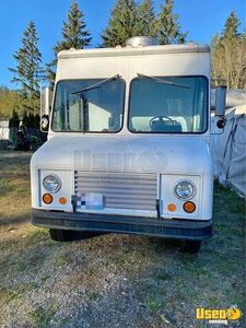 1984 Kitchen Food Truck All-purpose Food Truck Concession Window Washington for Sale