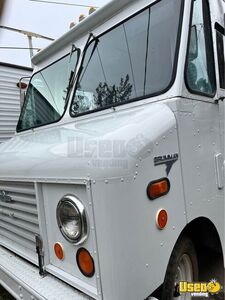 1984 Kurbmaster Grumman Step Van Stepvan Transmission - Manual Colorado Gas Engine for Sale