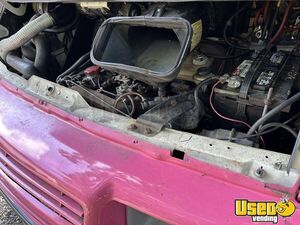 1984 Lesharo Turbo Pet Grooming Truck Pet Care / Veterinary Truck Additional 5 New York Diesel Engine for Sale