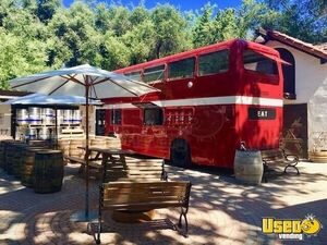 1984 Olympian Wood-fired Pizza Double Decker Bus Pizza Food Truck Stainless Steel Wall Covers California Diesel Engine for Sale