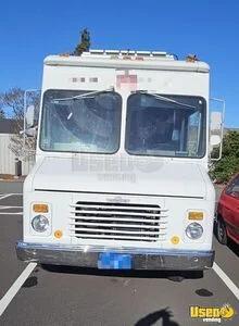 1984 P Series All-purpose Food Truck Diamond Plated Aluminum Flooring California Gas Engine for Sale