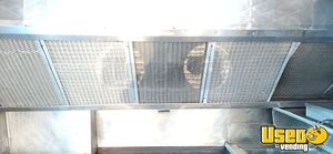 1984 P Series All-purpose Food Truck Electrical Outlets California Gas Engine for Sale