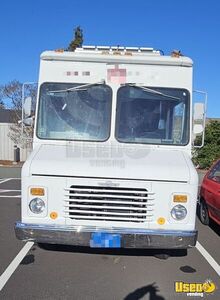 1984 P Series All-purpose Food Truck Stainless Steel Wall Covers California Gas Engine for Sale