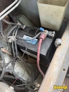 1984 P Truck Forward All-purpose Food Truck Electrical Outlets Minnesota Gas Engine for Sale