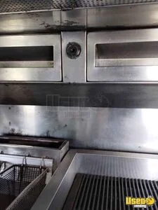 1984 P20 Kitchen Food Truck All-purpose Food Truck Exterior Lighting Michigan Diesel Engine for Sale