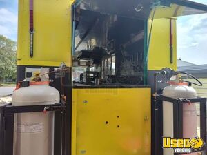 1984 P30 All-purpose Food Truck Cabinets Delaware Gas Engine for Sale