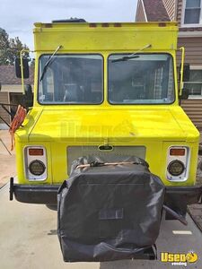 1984 P30 All-purpose Food Truck Concession Window Delaware Gas Engine for Sale