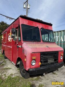 1984 P30 All-purpose Food Truck Florida Gas Engine for Sale